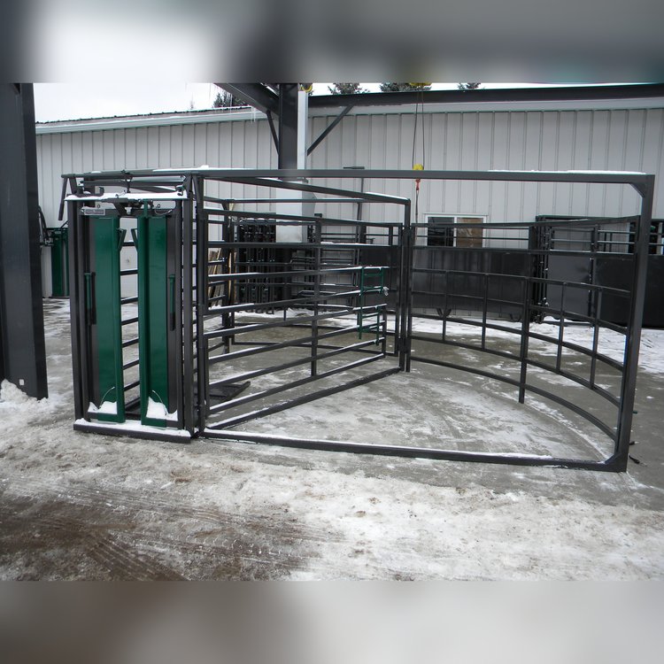 Tuff Built Maternity Pen for sale in Madison, Wisconsin